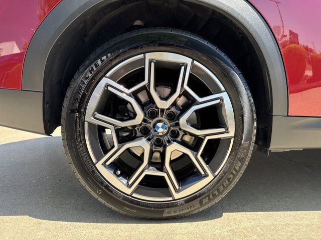 Certified 2025 BMW X2 xDrive28i AWD/4WD image 27