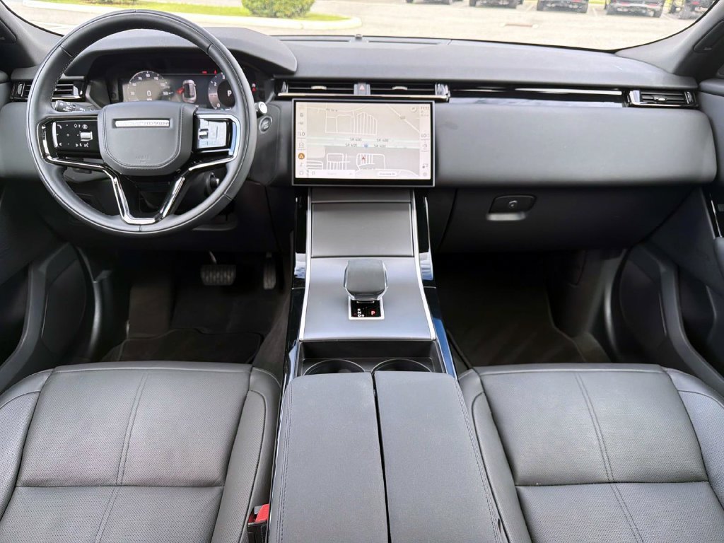 Used 2026 Land Rover Range Rover Velar S AWD/4WD image 13