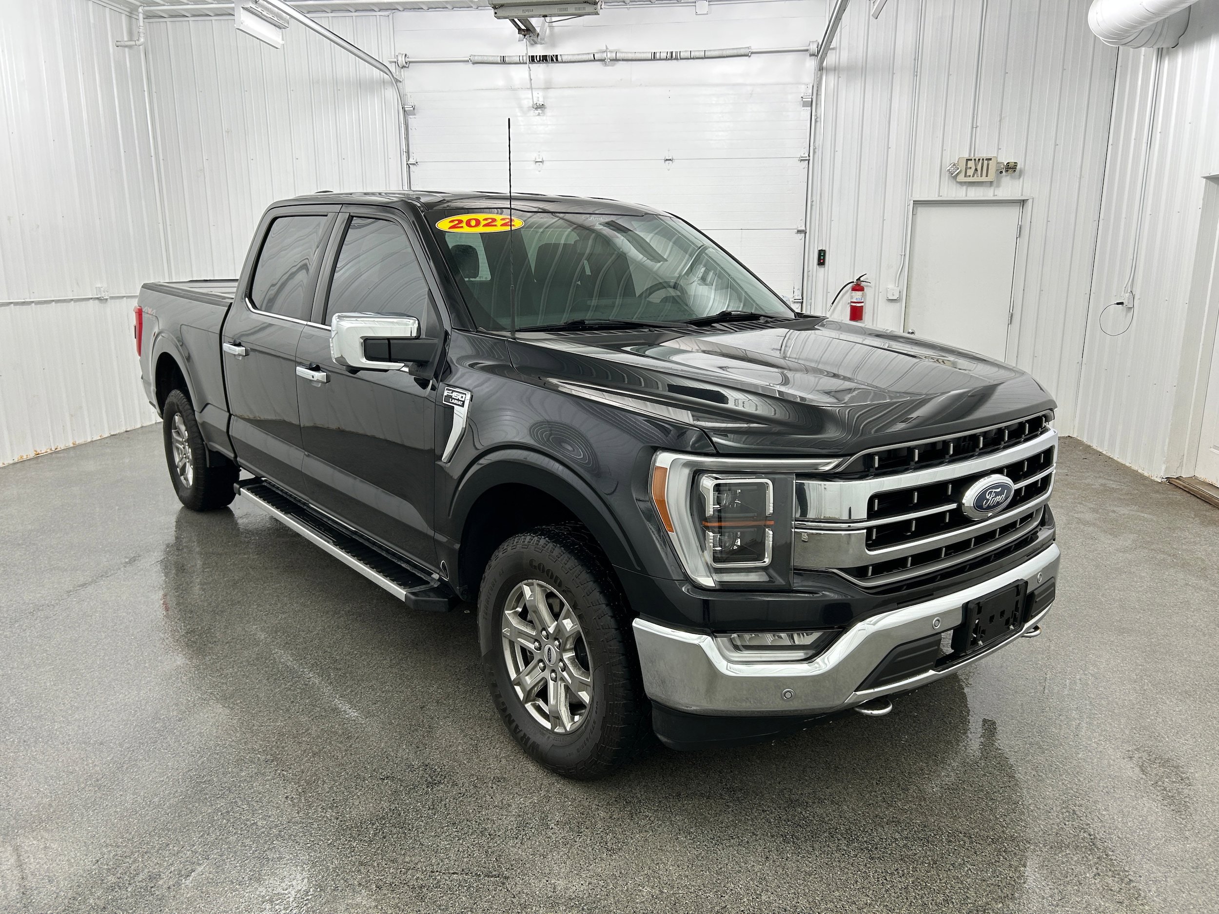 Used 2022 Ford F150 Lariat w/ Equipment Group 502A High AWD/4WD image 2