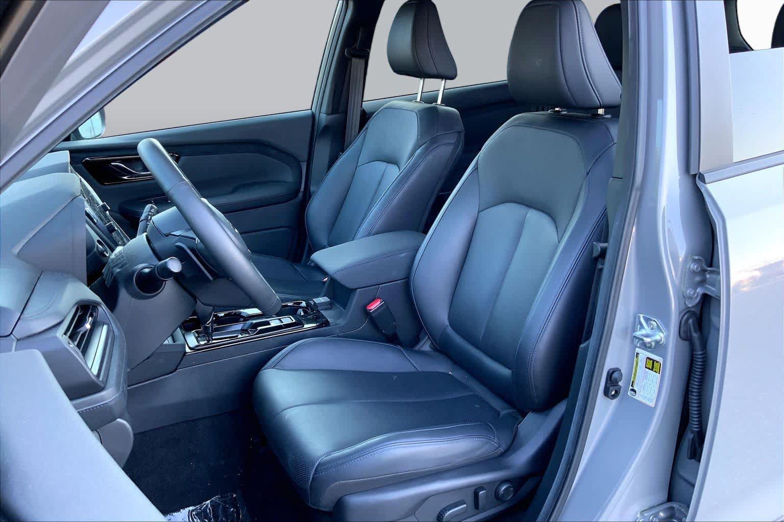 Used 2026 Subaru Forester Limited AWD/4WD image 8