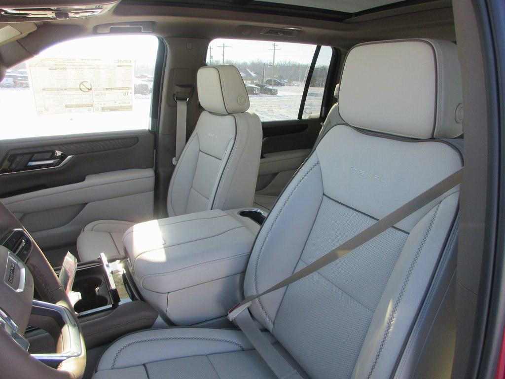 New 2026 GMC Yukon XL Denali w/ Sun & Power Step Package image 12