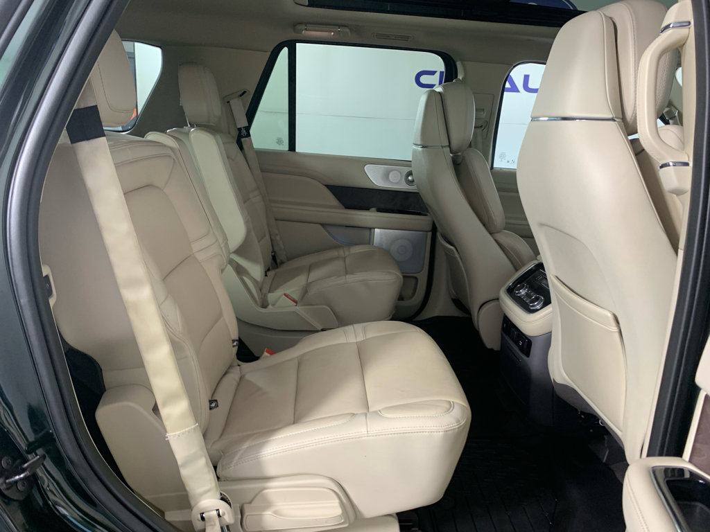 Used 2021 Lincoln Navigator Reserve w/ Luxury Package image 41