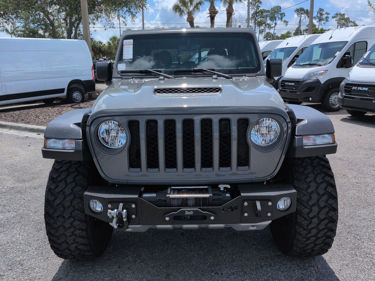 Used 2022 Jeep Gladiator Mojave w/ Trailer Tow Package AWD/4WD image 3