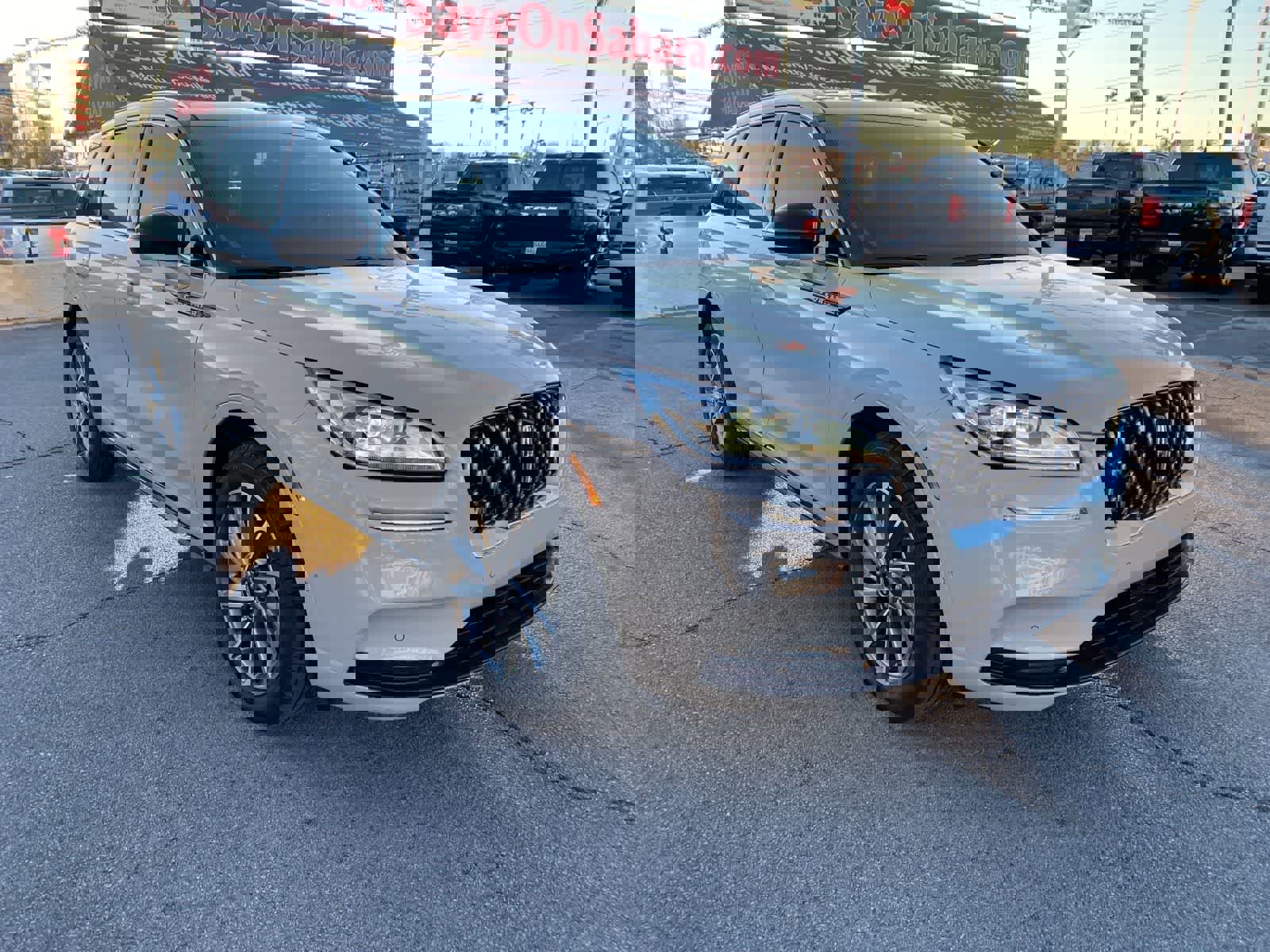 Used 2022 Lincoln Corsair Grand Touring w/ Elements Technology Bundle image 3