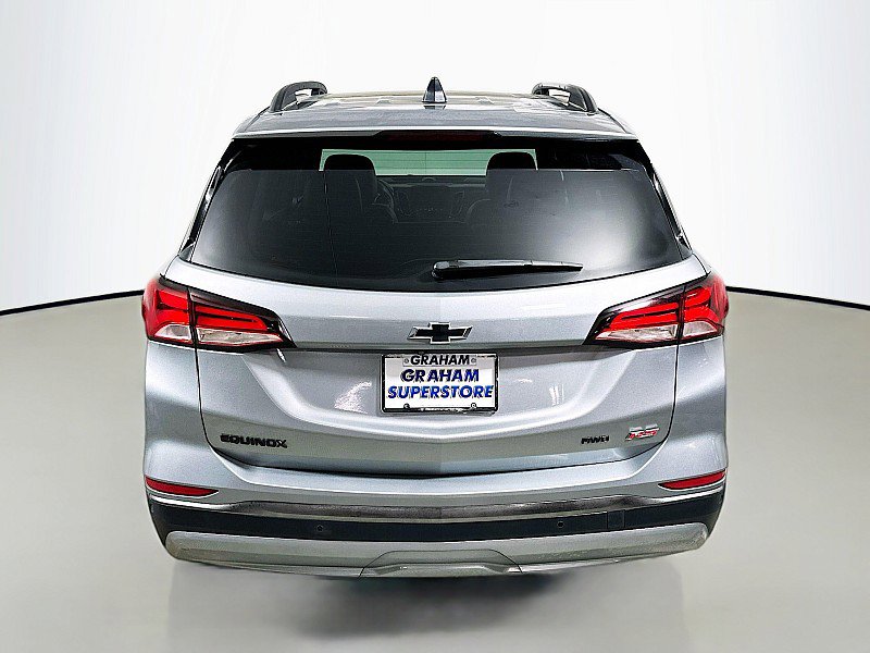Used 2023 Chevrolet Equinox RS w/ RS Leather Package image 6