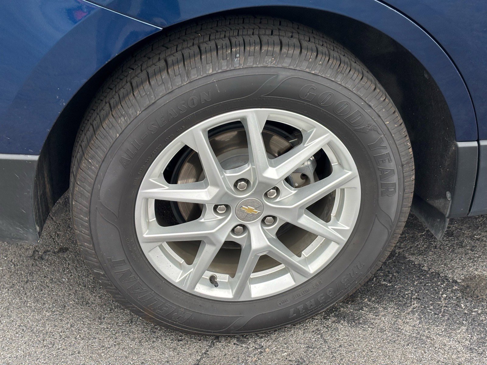 Used 2022 Chevrolet Equinox LS image 5