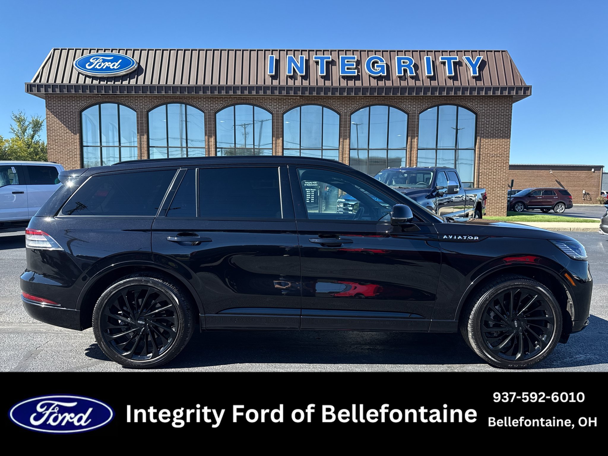 Used 2025 Lincoln Aviator Reserve w/ Equipment Group 201A AWD/4WD image 1