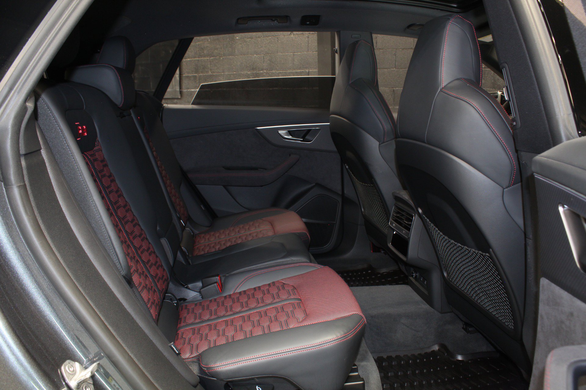 Used 2025 Audi RS Q8 performance AWD/4WD image 44