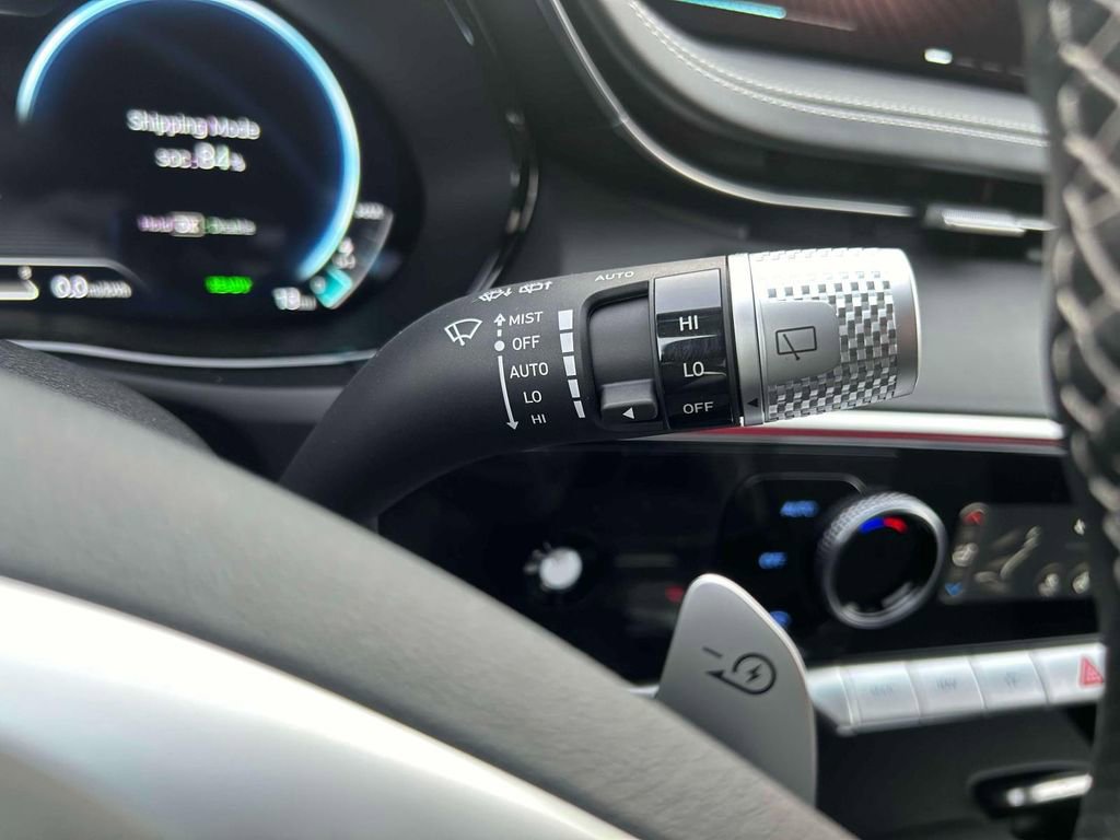 New 2025 Genesis Electrified GV70 Advanced w/ Prestige Package image 13