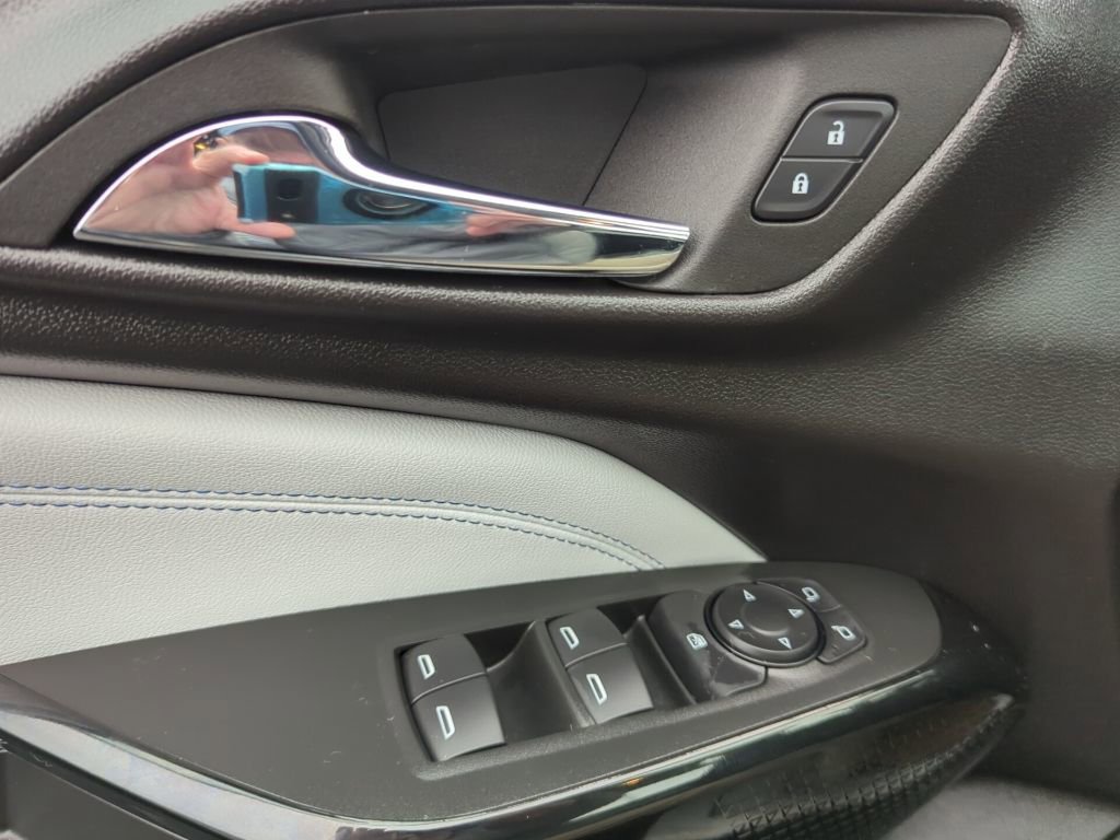 Certified 2024 Chevrolet Trax LT w/ Driver Confidence Package image 25