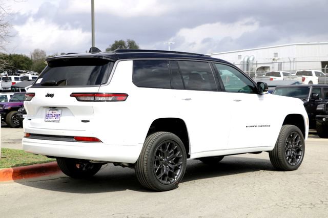 New 2026 Jeep Grand Cherokee L Summit image 5