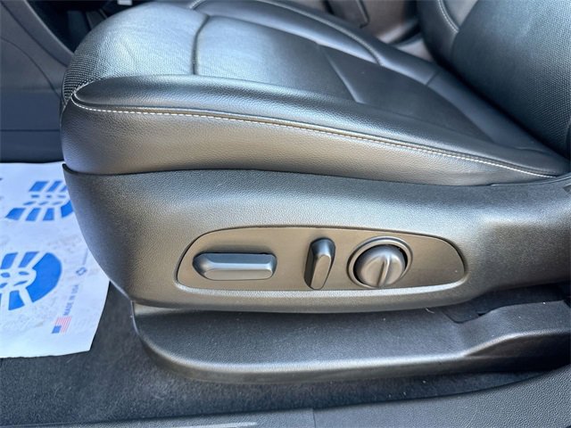 Used 2023 GMC Acadia SLT image 12