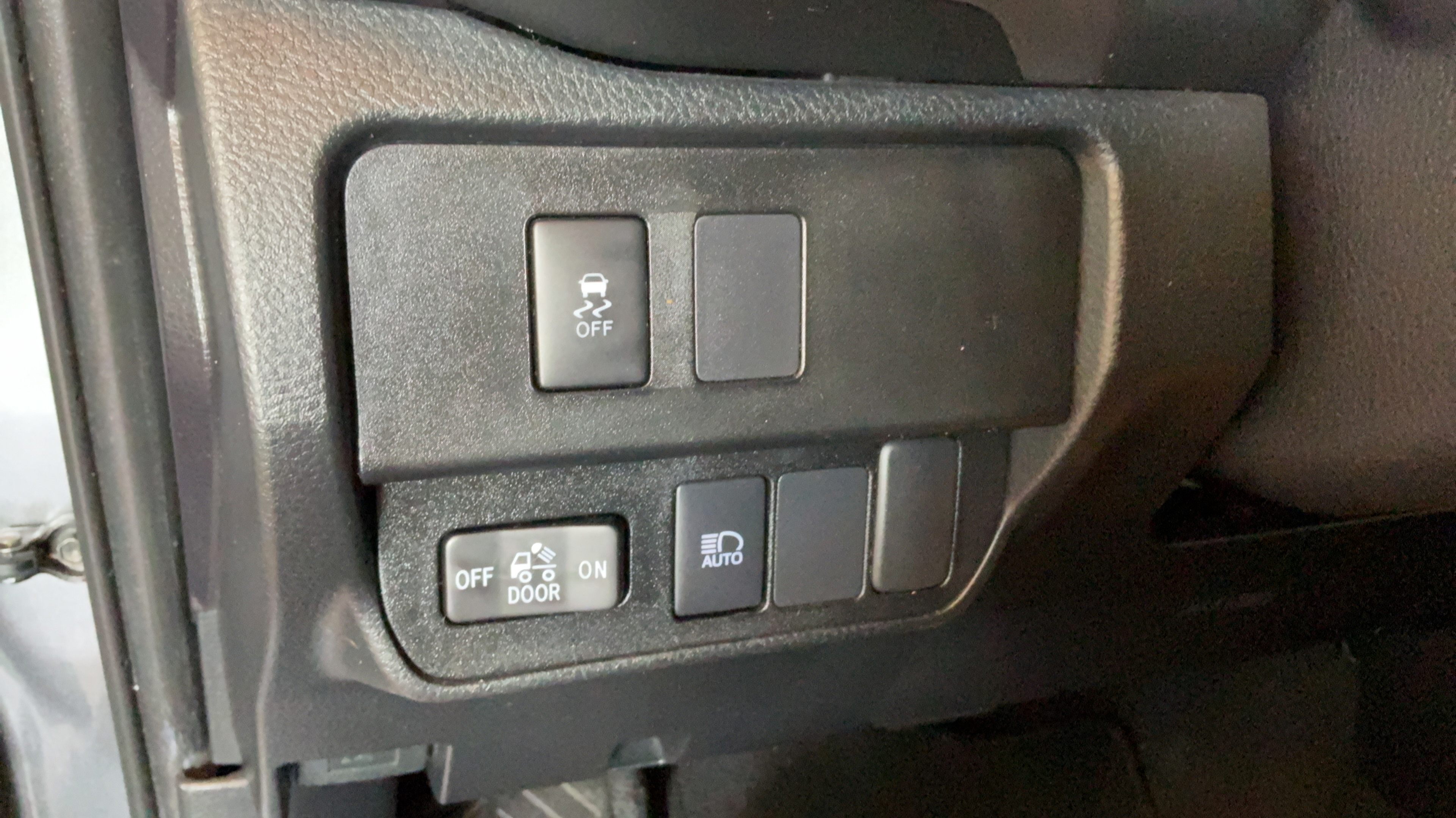 Used 2021 Toyota Tacoma SR5 RWD image 20