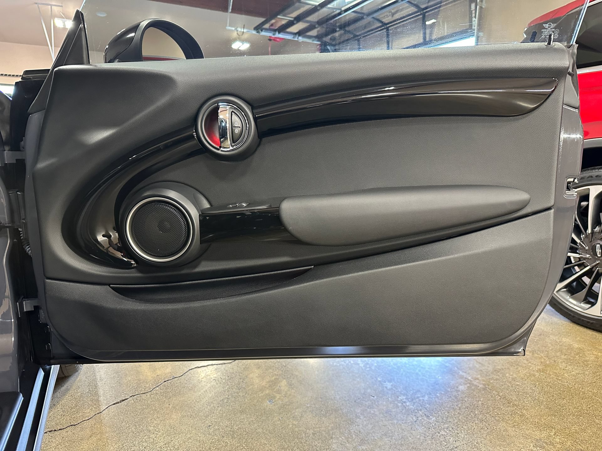 Used 2014 MINI Cooper S FWD image 26