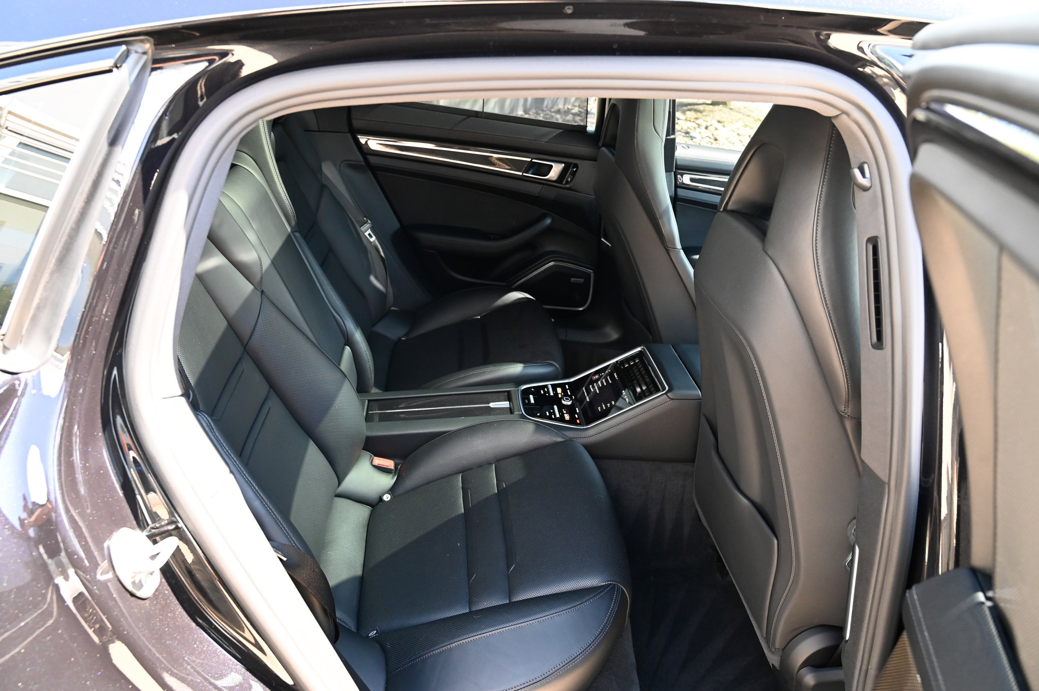 Used 2018 Porsche Panamera 4S AWD/4WD image 49