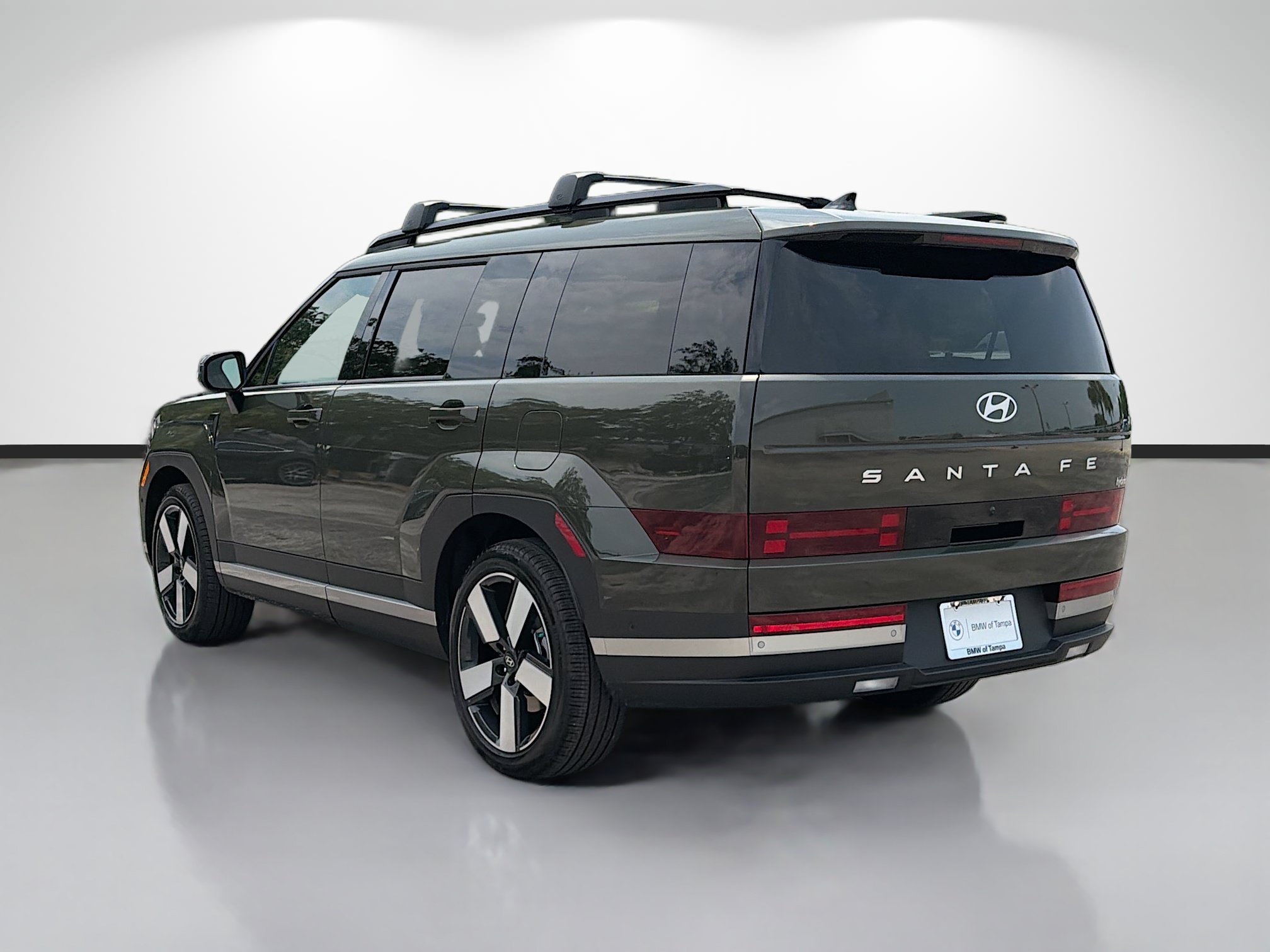 Used 2026 Hyundai Santa Fe Limited FWD image 5