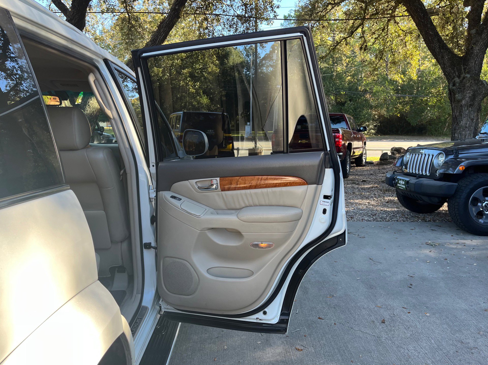 Used 2007 Lexus GX 470 image 38