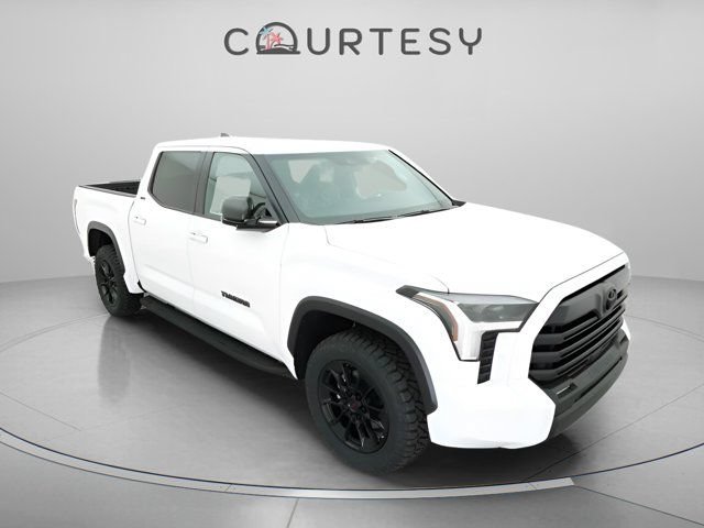 Used 2025 Toyota Tundra SR5 w/ SR5 Premium Package RWD image 33