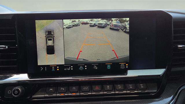 Used 2023 Chevrolet Silverado 1500 ZR2 w/ Technology Package image 39