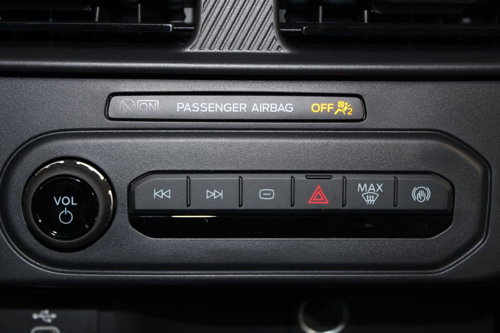 New 2026 Ford Maverick XL image 38