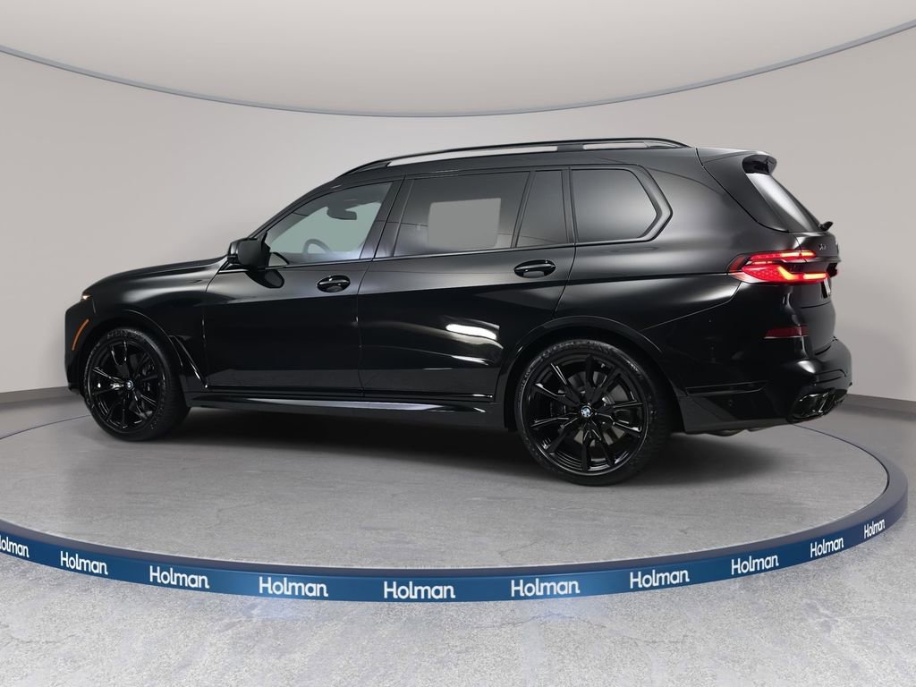 New 2026 BMW X7 M60i image 7