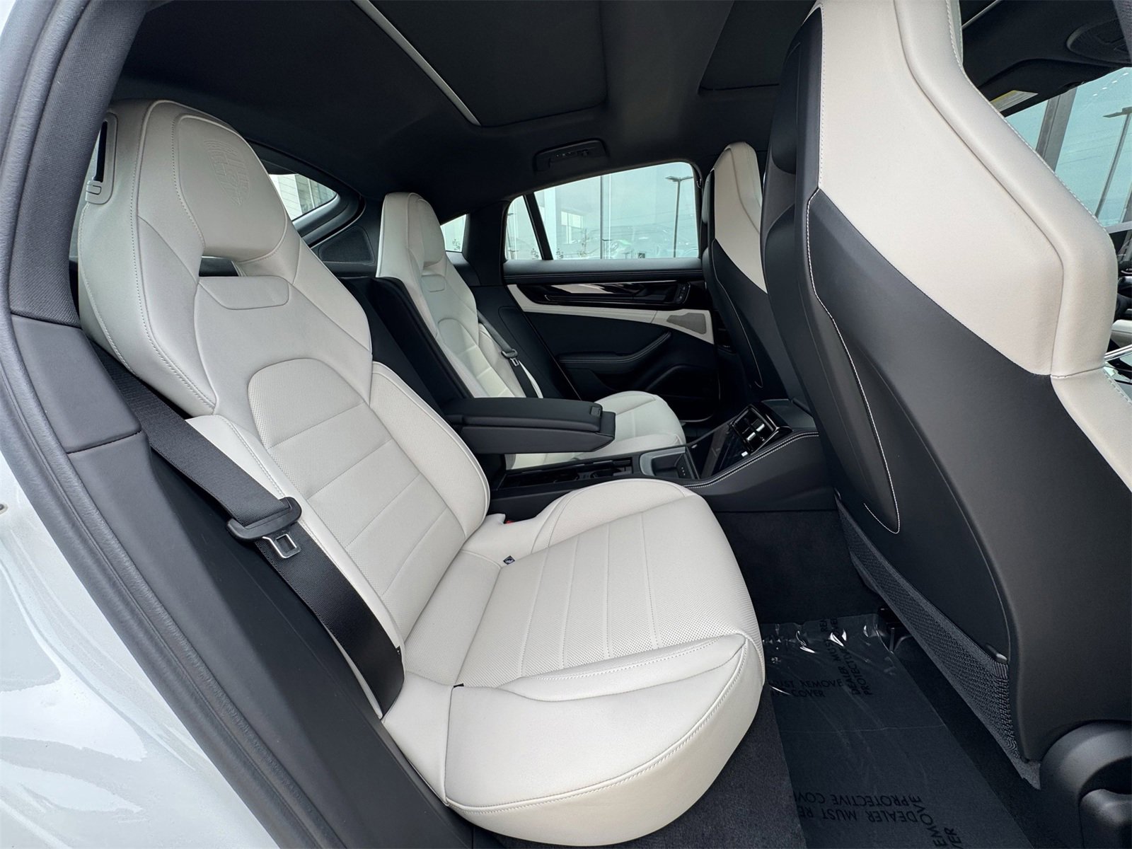 New 2025 Porsche Panamera 4 image 26