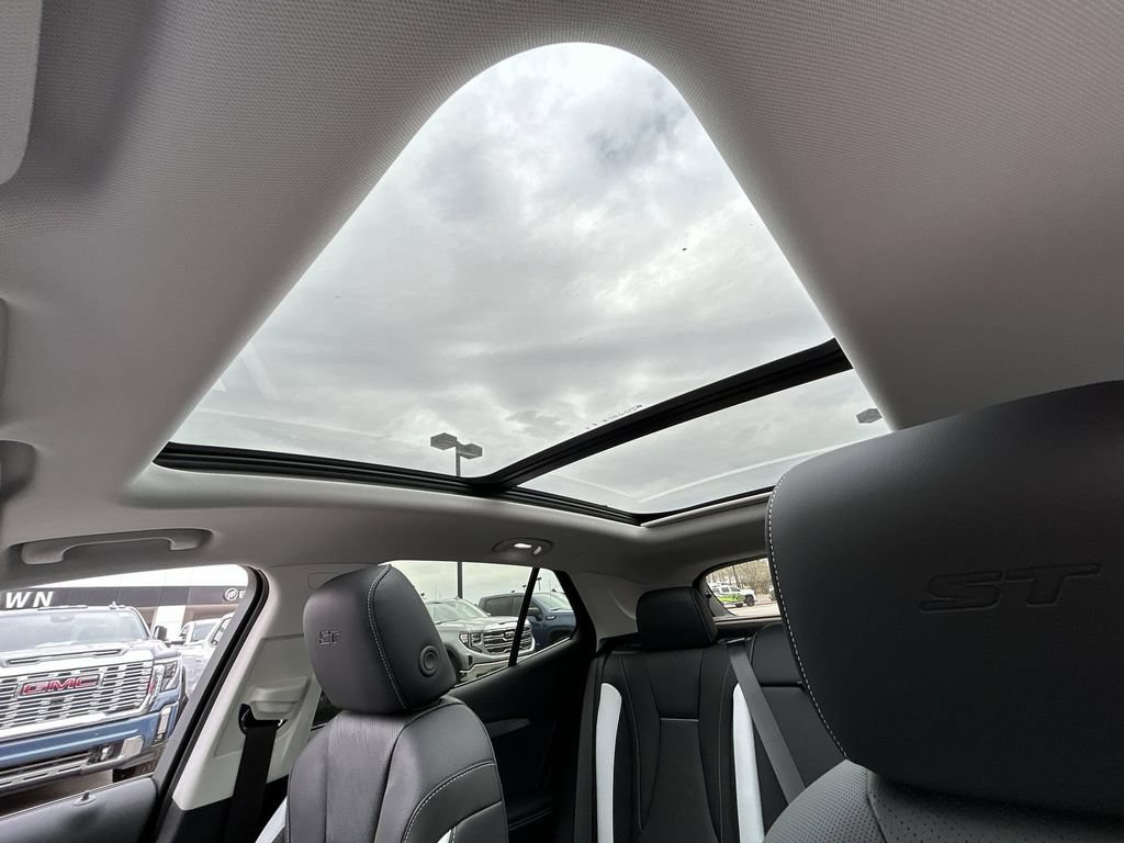 New 2026 Buick Envision Sport Touring AWD/4WD image 19
