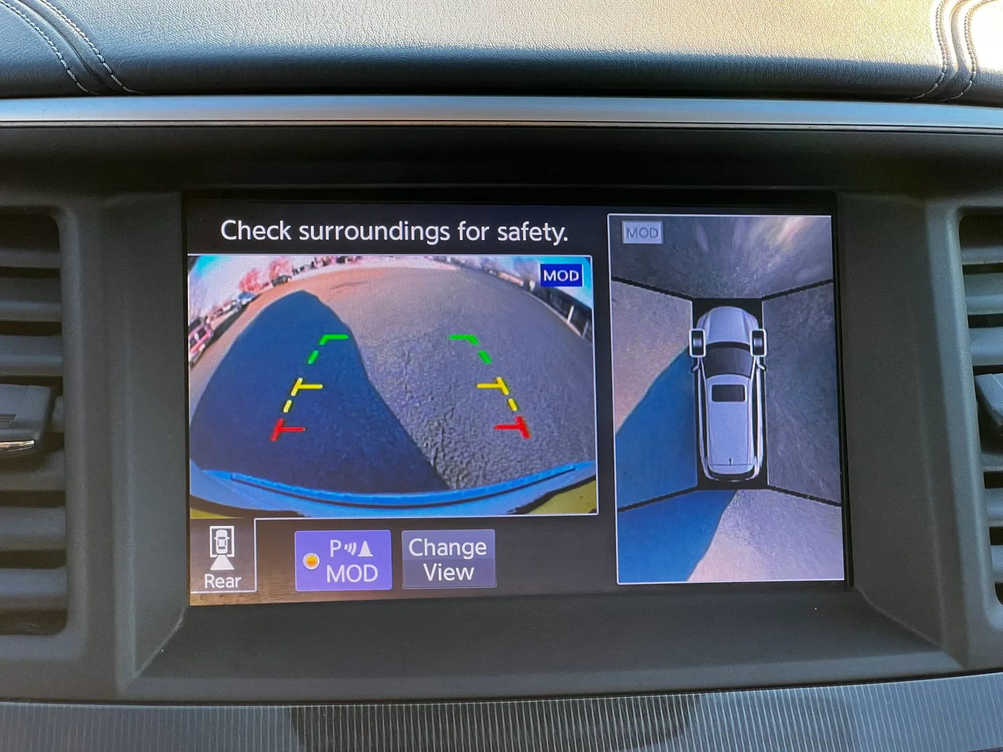 Used 2019 INFINITI QX60 Luxe w/ Essential Package image 19