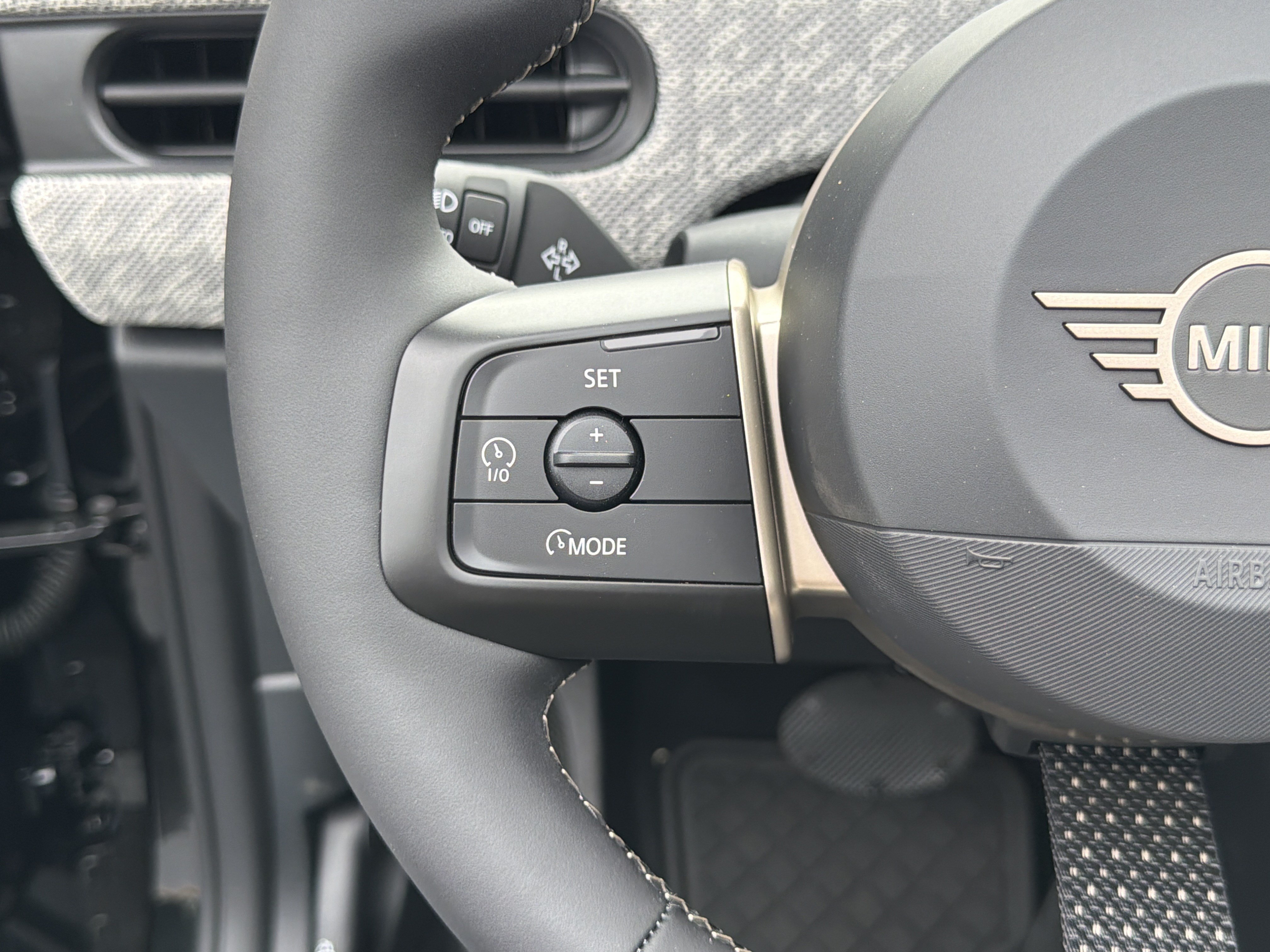 Used 2026 MINI Cooper S FWD image 26
