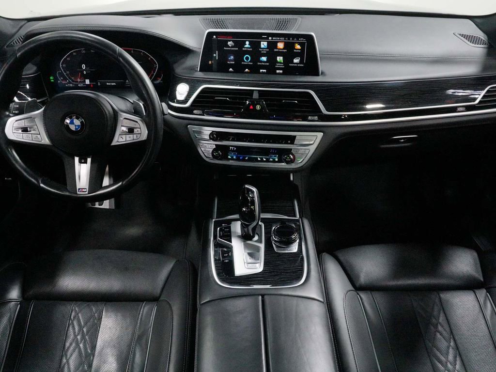 Used 2022 BMW 750i xDrive w/ Executive Package AWD/4WD image 41