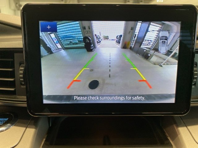 Used 2022 Ford Explorer XLT image 22