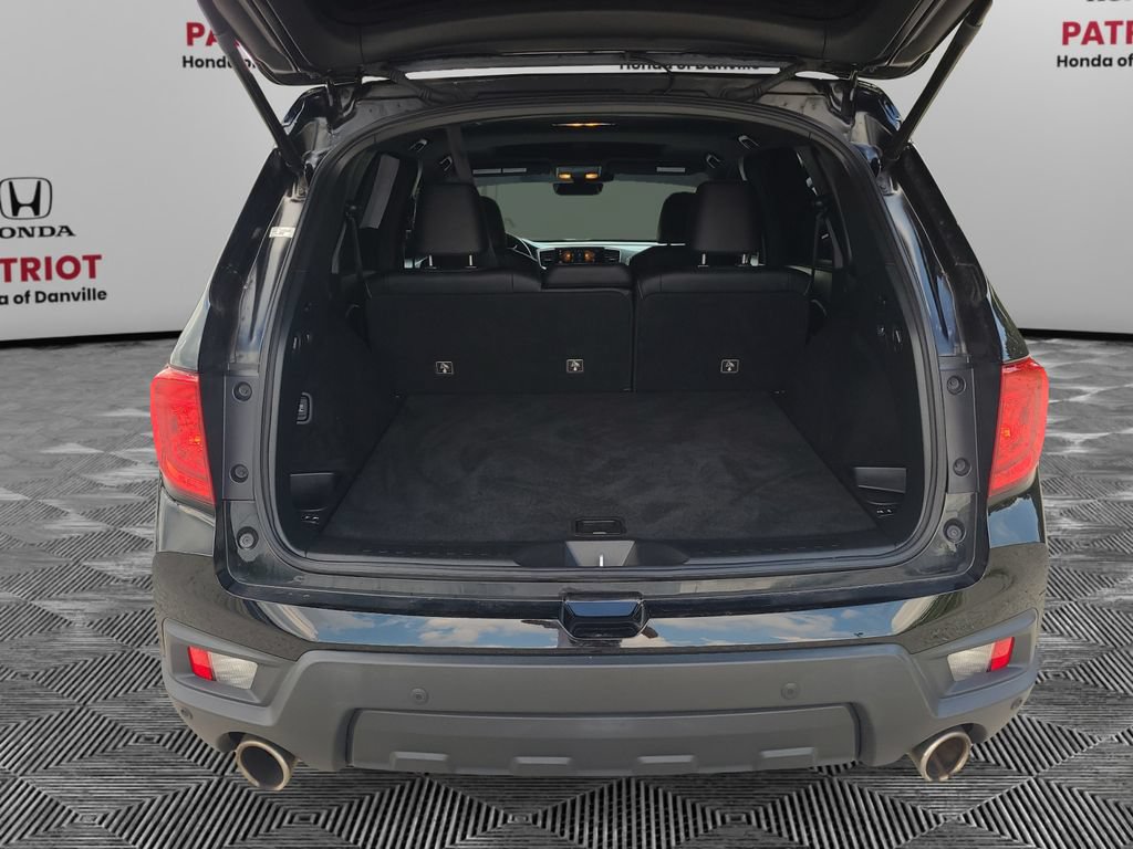Used 2023 Honda Passport EX-L image 17