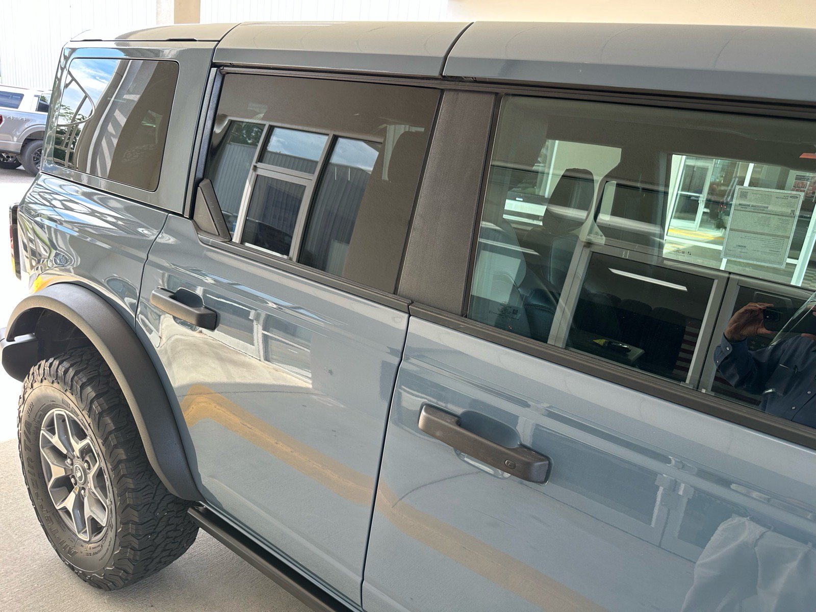 Certified 2025 Ford Bronco Badlands AWD/4WD image 10