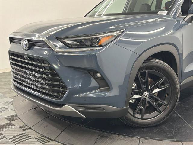 Certified 2026 Toyota Grand Highlander FWD image 4