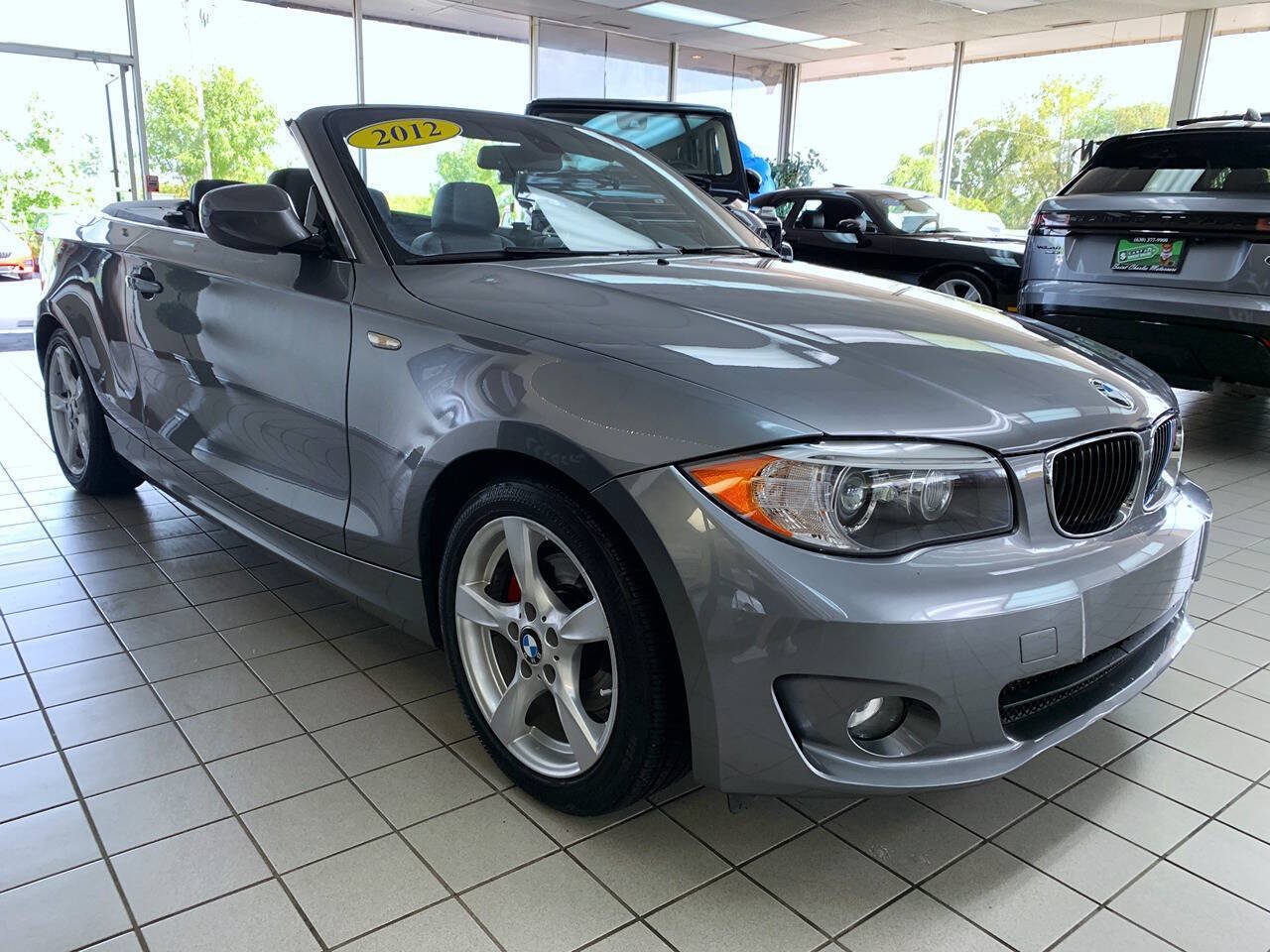 Used 2012 BMW 128i Convertible RWD image 4