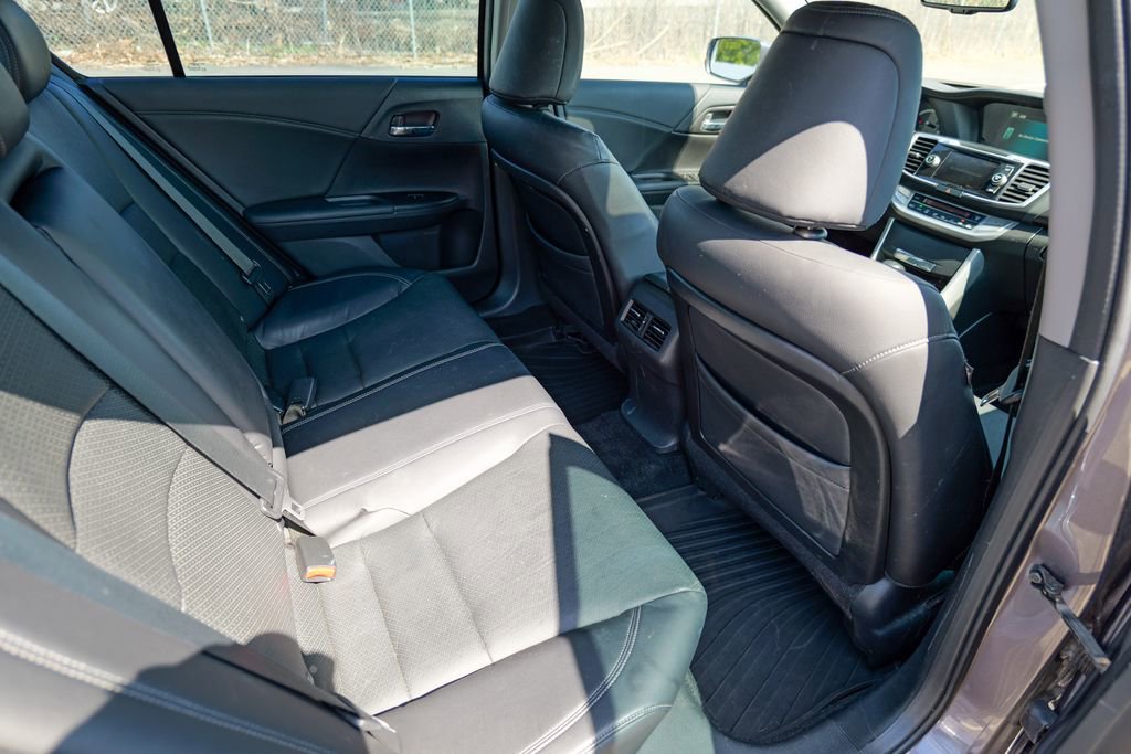 Used 2014 Honda Accord EX-L image 30