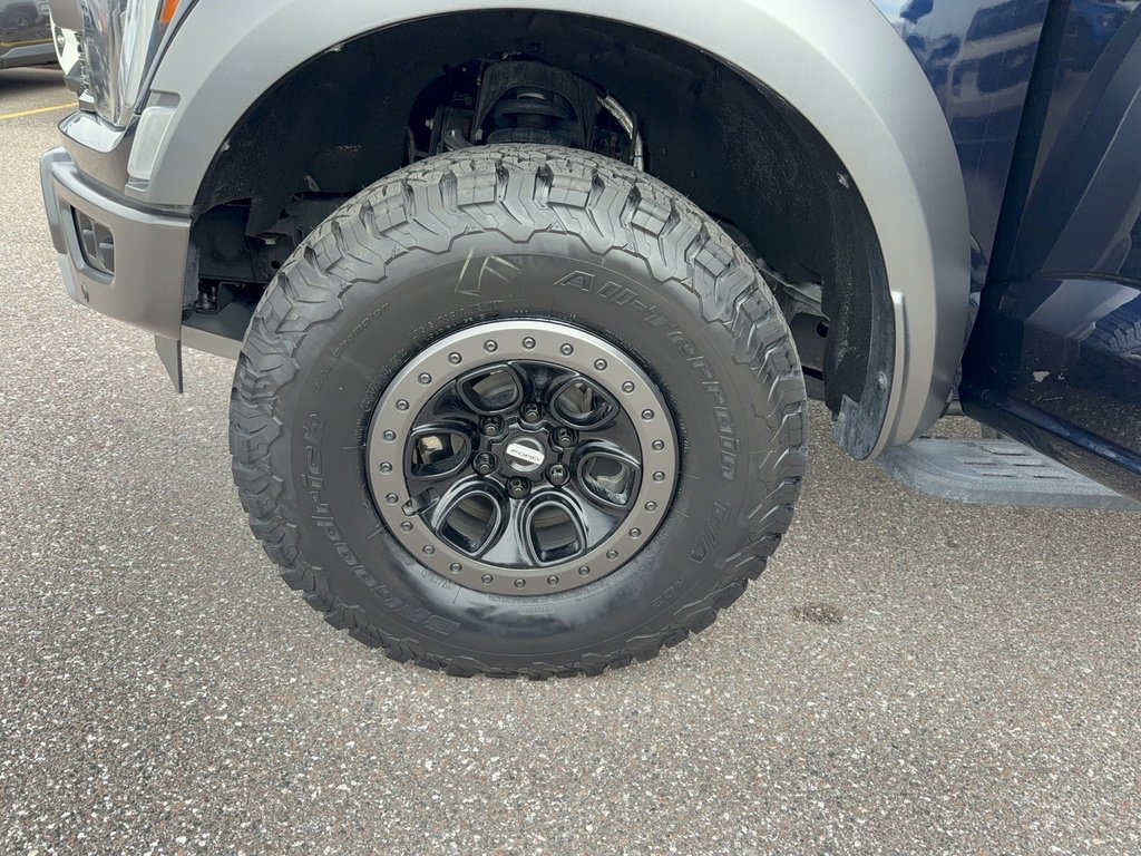 Certified 2022 Ford F150 Raptor w/ Equipment Group 801A High image 39
