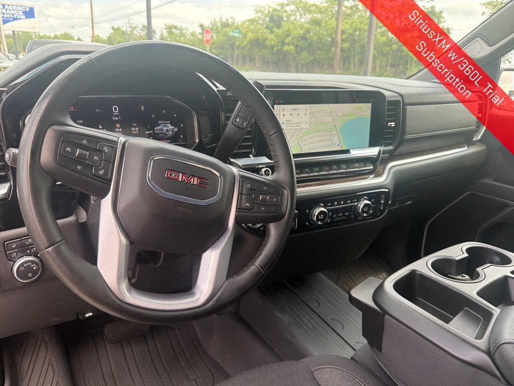 Used 2025 GMC Sierra 1500 SLE AWD/4WD image 14