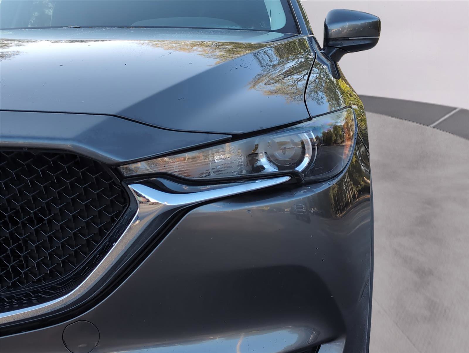 Used 2019 MAZDA CX-5 Touring image 12