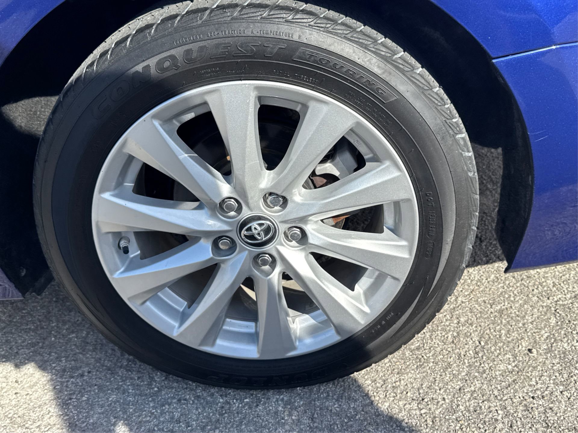 Used 2018 Toyota Camry LE image 15