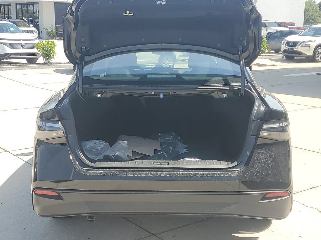 Used 2026 Nissan Sentra S w/ Floor Mat Package FWD image 9