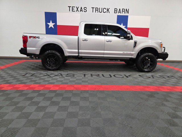 Used 2017 Ford F250 Platinum w/ Platinum Ultimate Package AWD/4WD image 14