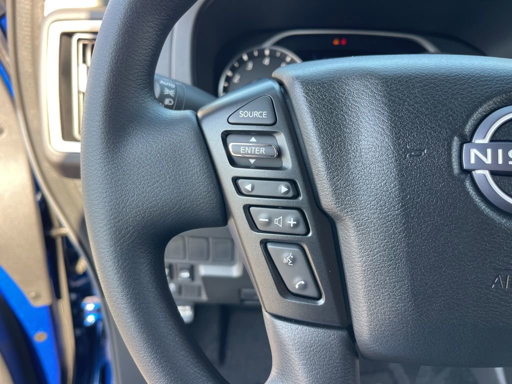 Certified 2025 Nissan Frontier SV w/ Tow Package image 17