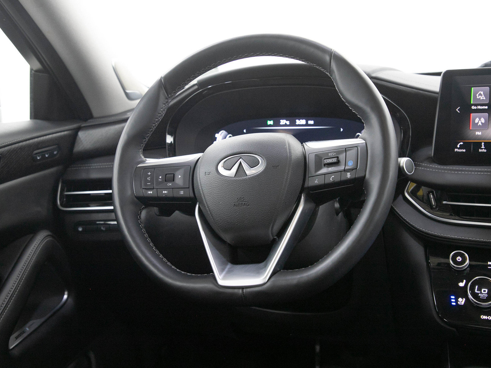 Used 2023 INFINITI QX60 Sensory AWD/4WD image 19
