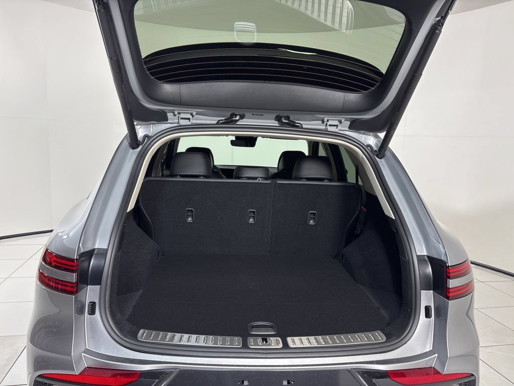 New 2026 Genesis GV70 2.5T Advanced AWD/4WD image 31