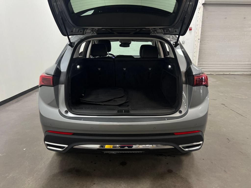 Used 2024 Buick Envision Preferred AWD/4WD image 25