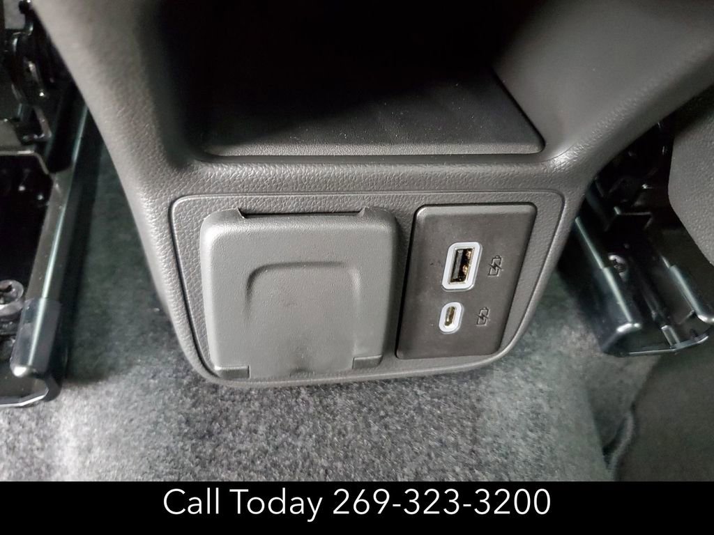 New 2025 Buick Encore GX Avenir w/ Avenir Technology Package image 20