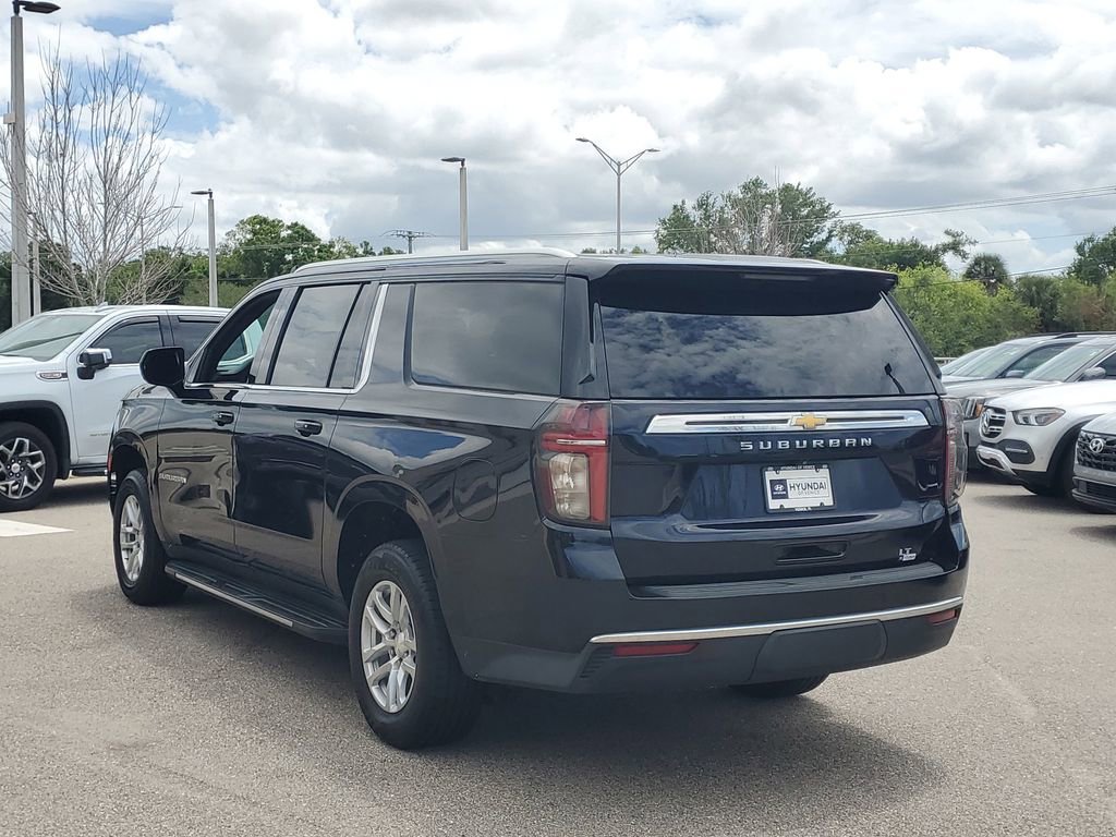 Used 2021 Chevrolet Suburban LT image 6