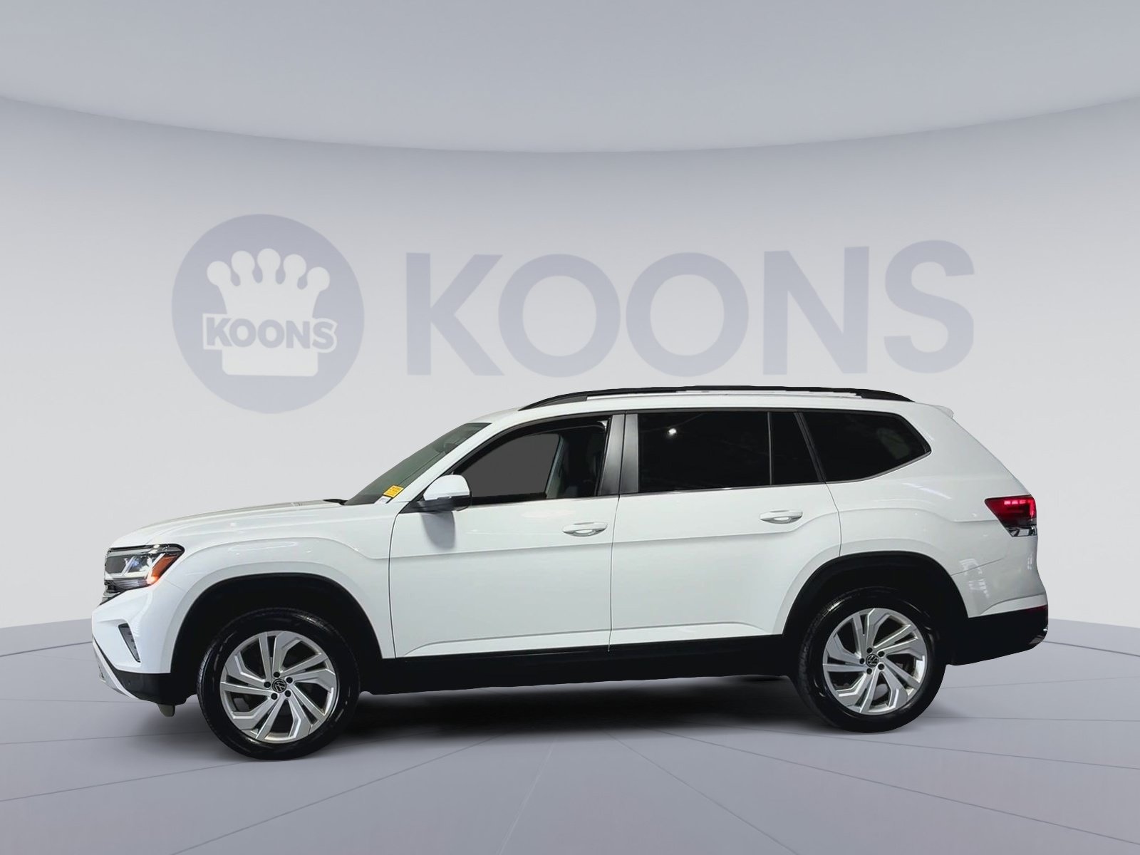 Used 2023 Volkswagen Atlas SE AWD/4WD image 7