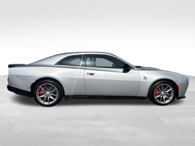 Used 2024 Dodge Charger Daytona Scat Pack w/ Plus Group AWD/4WD image 22